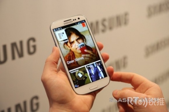 ǰlŞGalaxy S III ۃr699WԪ