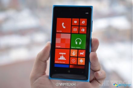 Nexus 4߀Lumia 920AndroidcWPQ