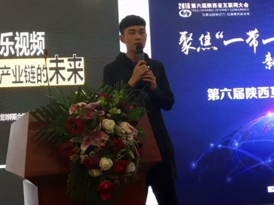 k00k8bc2.jpg 640.webp (7).jpg