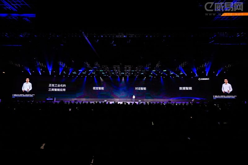 u?K`	 <footer>
<div class=